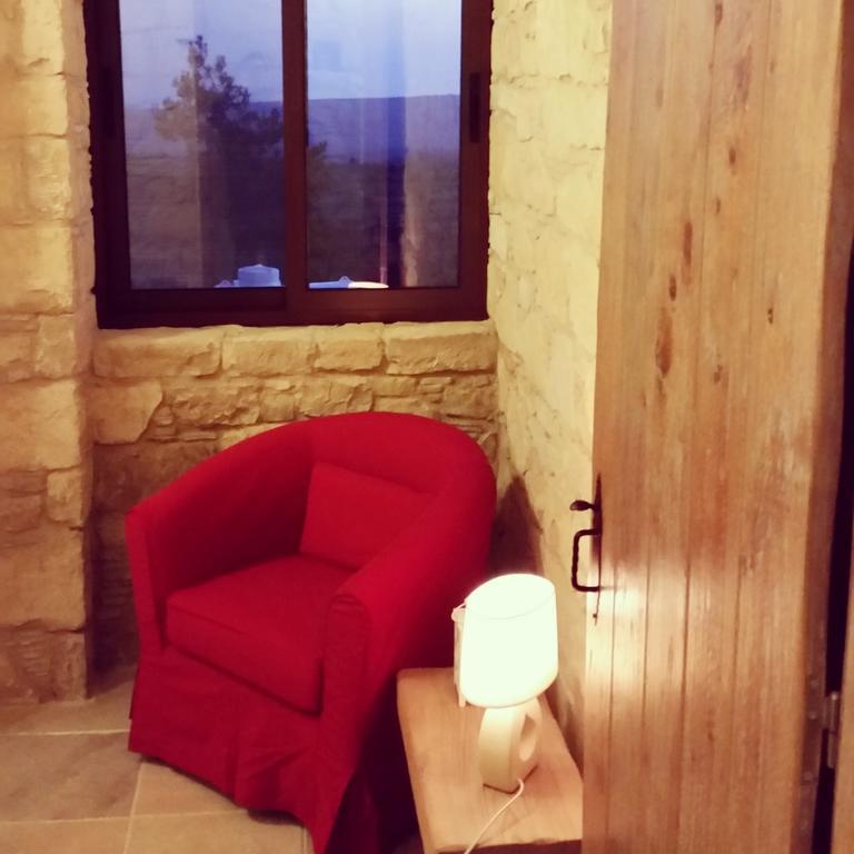 Lofou Traditional Stone House Bagian luar foto
