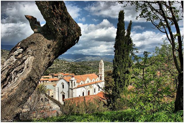 Lofou Traditional Stone House Bagian luar foto