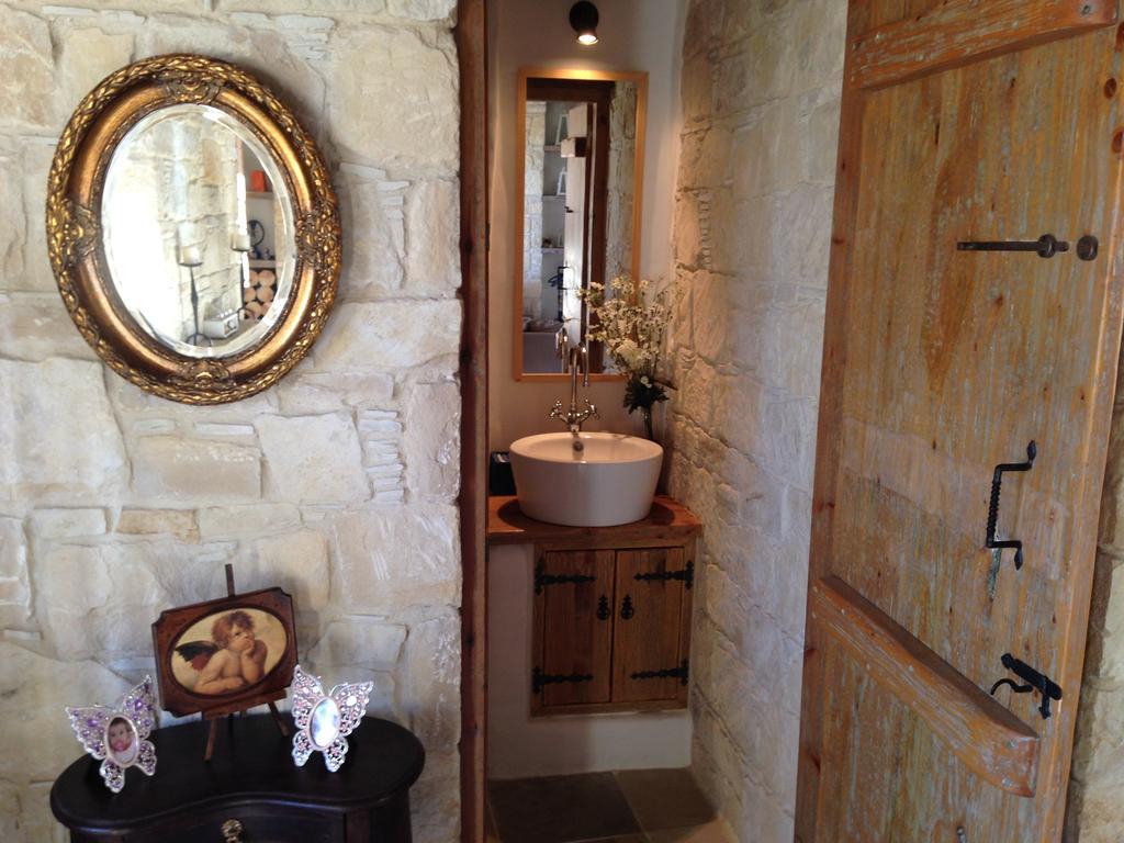 Lofou Traditional Stone House Bagian luar foto